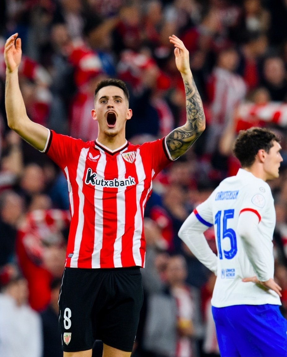 包含利物浦迎国王杯关键赛，今晨临场应变，赛场秩序良好，球探报告显示潜力的词条