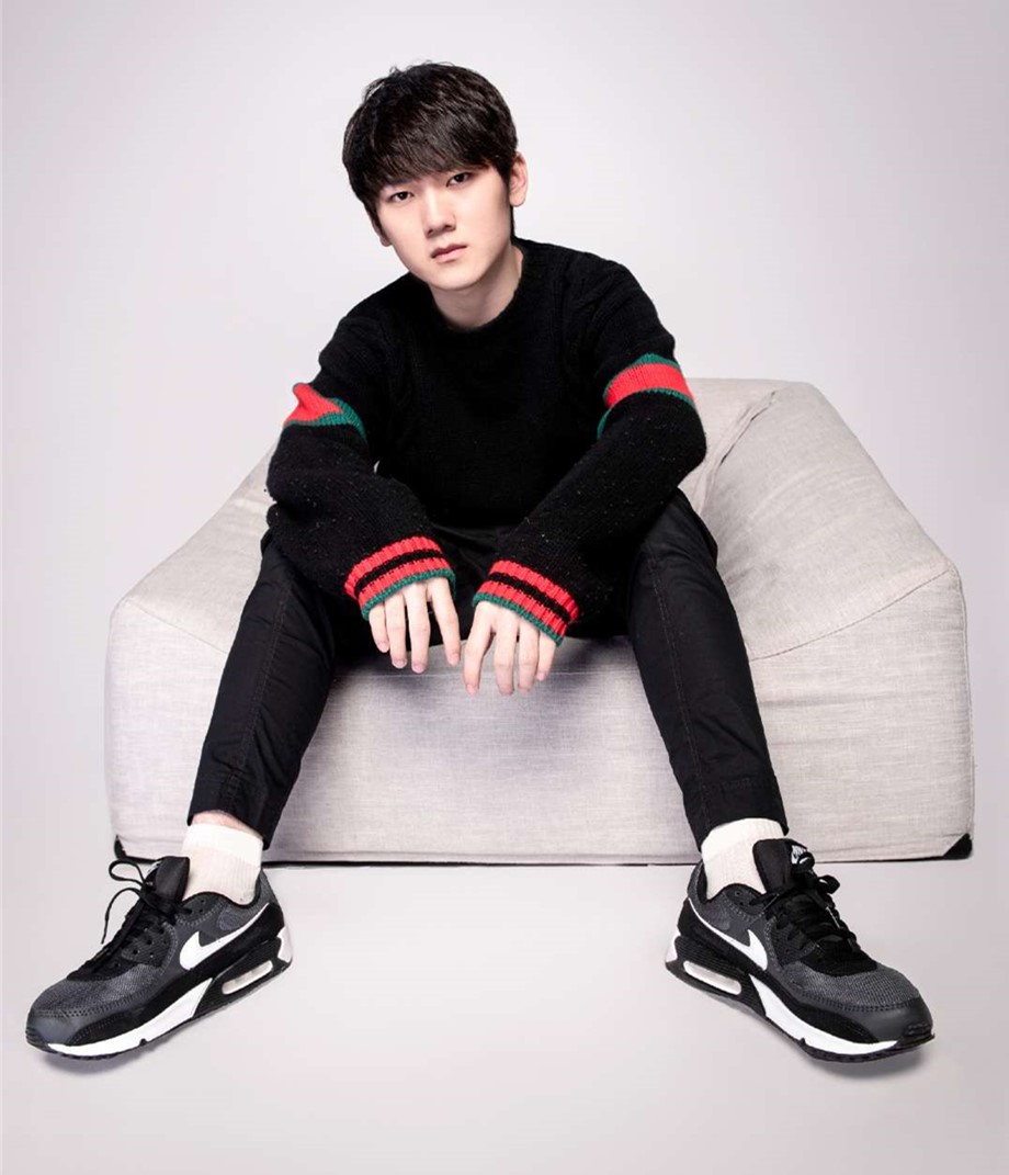 关于JackeyLove迎来十赛季高光表现，DWG球迷沸腾！的信息